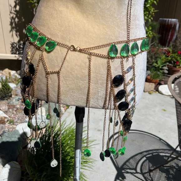Metal Chain and Gemstones Skirt - Picture 9 of 9
